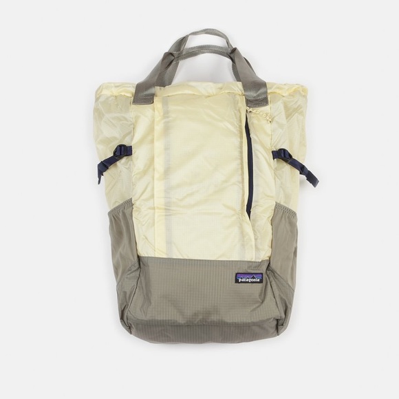 PRICE DROP! NWT Patagonia lightweight travel tote
